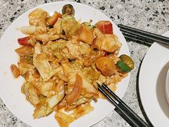 -里岛烤鱼(东港凯虹广场店)