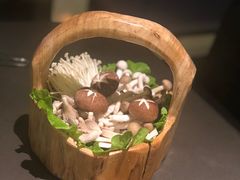 -捞王锅物料理(上海世茂广场店)