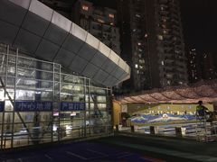 -朱毅育龙游泳俱乐部