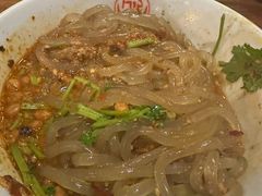 -万记麻辣烫国展总店