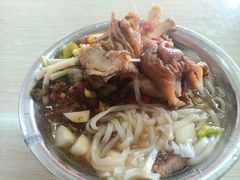 -翠香猪脚粉(游泳馆店)