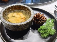 泉水松茸-马仕玖煲·融合菜·酥不腻烤鸭(人大店)