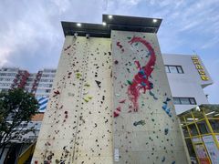 -问山MountQuest攀岩馆