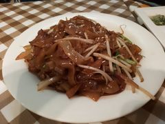 招牌干炒牛河-新大咀港式茶餐厅(宝山万达店)