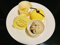-大中华希尔顿酒店-念自助餐·嗨啤·小龙虾