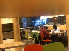 -麦当劳(杭州西湖银泰百货店)