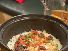 广式腊味煲仔饭-狐狸爱上椰子鸡(金地广场店)