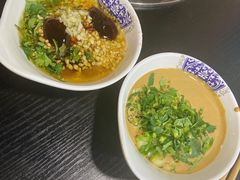 -楼外楼大刀肉传统火锅居(幸福街店)