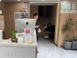 -一東造型烫发染发