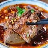 人广排队两个小时的跷脚牛肉♥