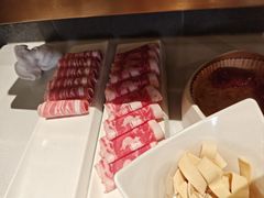 -海底捞火锅(长宁路龙之梦店)