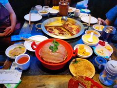 -周师兄大刀腰片火锅(洪崖洞旗舰店)