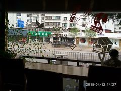 景观位-岳姥姥饺子(泺文路店)