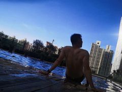 -深圳皇庭V酒店