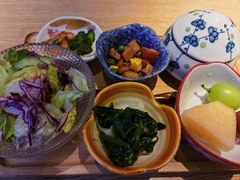 -阿吾罗·月咏精致日料(港汇恒隆广场店)
