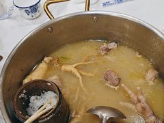 -朴小妹人参鸡汤火锅(长白山万达店)