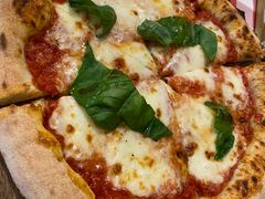 -安立可意大利美食