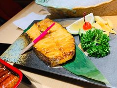 -越光米贩精致料理餐厅(金鹰店)