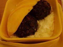 芒果白雪黑糯米甜甜-满记甜品(日月光二店)