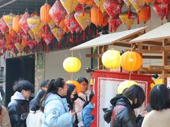 -杭州西湖银泰百货