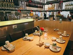 -大头虾越式风味餐厅(光明广场店)