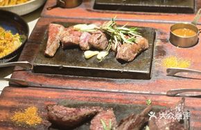 Rock-Roasted Premium Blue Label Tender Steak