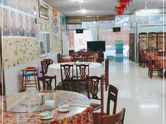 大堂-何适山庄 ·可团建(水长城P2停车场店)