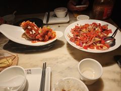 -吴越荣记苏州菜·松鼠桂鱼 100% 活鱼现做(月光码头店)