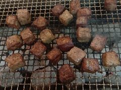 雪花牛肉粒-马路牙子烧烤音乐酒馆(望京店)