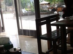 -天鹅湖生态旅游风景区