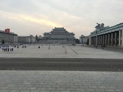 -金日成广场