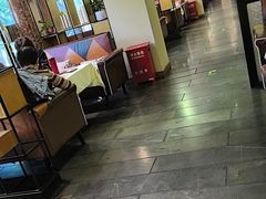 -意卡菲·欢乐聚会餐厅(华侨店)