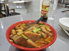 -易记皮肚面(明瓦廊店)