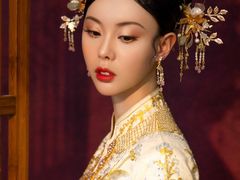 -贺加贝化妆美甲培训学校