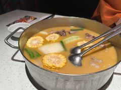 -肥仔文澳门猪骨煲(南京西路店)