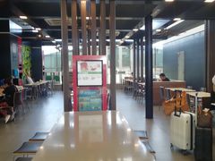 大堂-麦当劳(深圳北站高铁店)