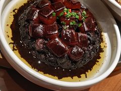梅干菜焖肉-闲湖城·黄龙饭店