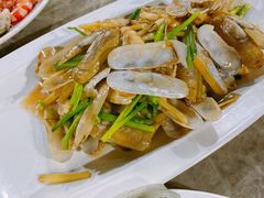 -四川小胡子海鲜(丁村万人海鲜广场店)