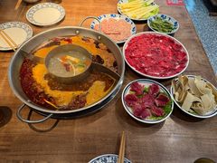 -鸿姐老火锅(静安店)