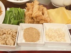 沂蒙风光-三义和酒楼(广渠门店)