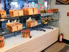 自助取餐区-BreadTalk面包新语(长寿路地铁站店)