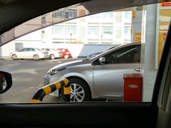 -壳牌华苑加油站