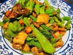 胡桃里小炒肉-胡桃里音乐酒馆(海雅缤纷城店)