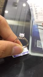 -威德钻石-克拉钻大本营(南京东路店)