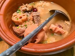 -黄泥岗·地道湖北菜(奥特莱斯店)