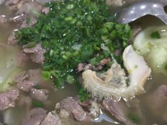 -杨三娘跷脚牛肉(羊子山西路店)