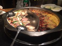 -纸盐河码头火锅(十八梯店)