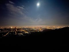 -鬼笑石后山停车场