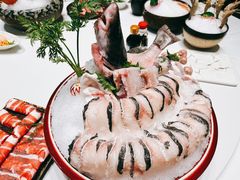 -红鼎豆捞·非遗鲍皇汤火锅(宝丰路店)