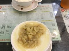 姜汁撞奶-义顺牛奶公司(庇利金街店)